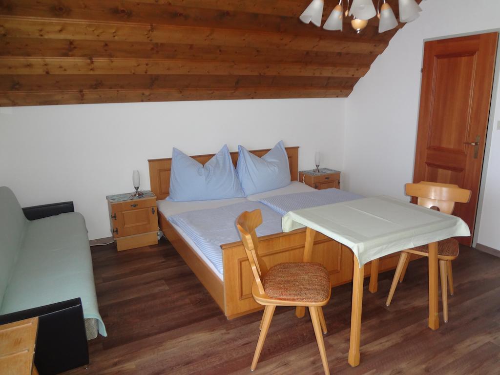 Villa Pfeifferhof Mariapfarr Zimmer foto